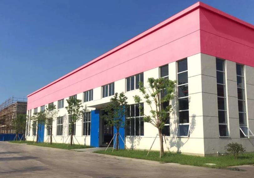 面粉加工厂、棉花仓、枪弹库等有易爆物和易燃物建筑物的保护