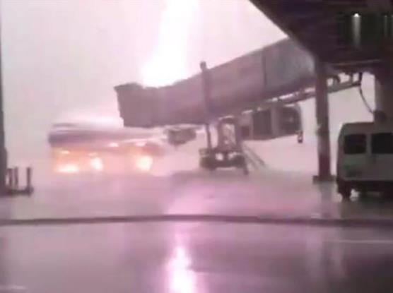 机场雷电预警系统