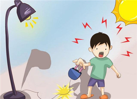 小小电容器能把人电死吗?