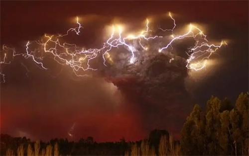 雷电对天然气供应站的危害 雷电对天然气供应站的危害