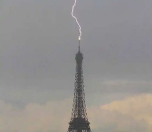 避雷针是引雷还是避雷 避雷针是引雷还是避雷