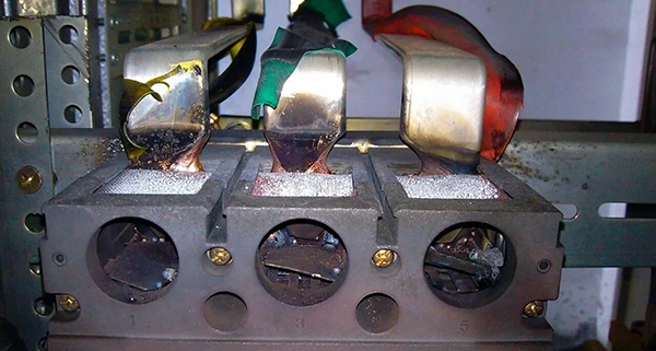 电涌造成的系统故障