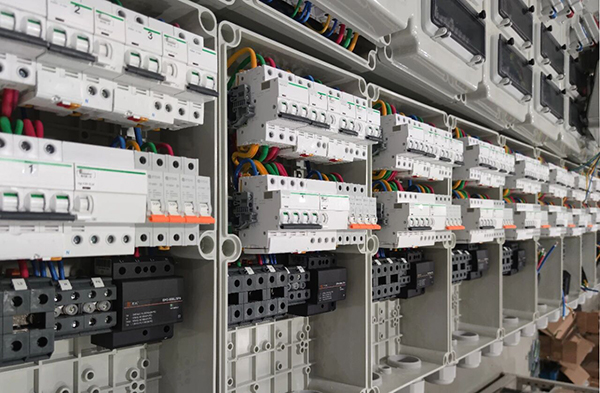 浪涌保护器在电力系统中的应用 浪涌保护器在电力系统中的应用